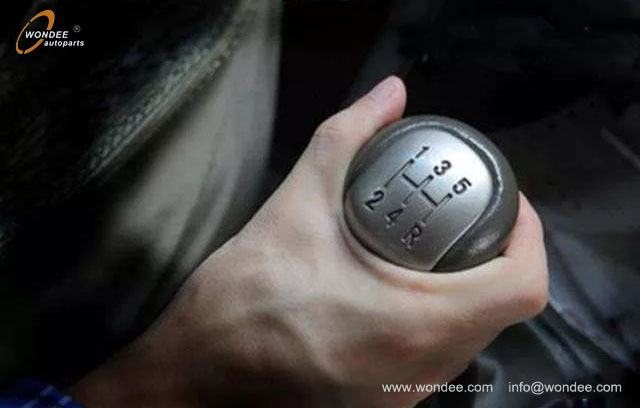 Ручная коробка передач (1)