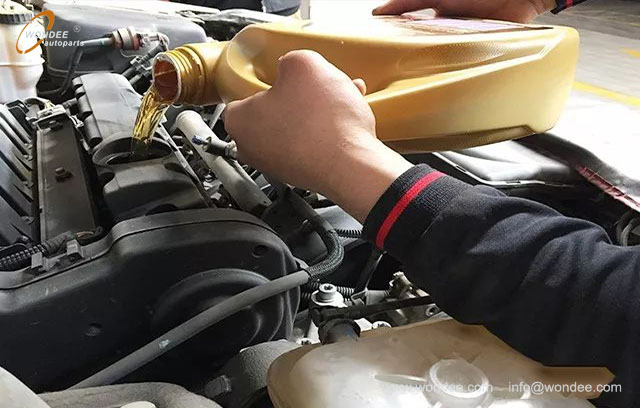 Во время технического обслуживания автомобиля осталось какое -то моторное масло, можно ли использовать его в следующий раз?