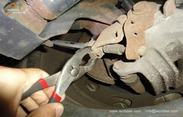 Ручной тормоз (4)