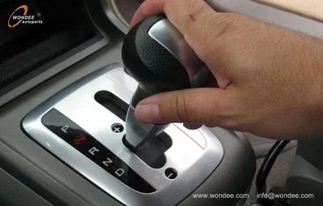 automatic transmission (3) Автоматическая коробка передач (3)